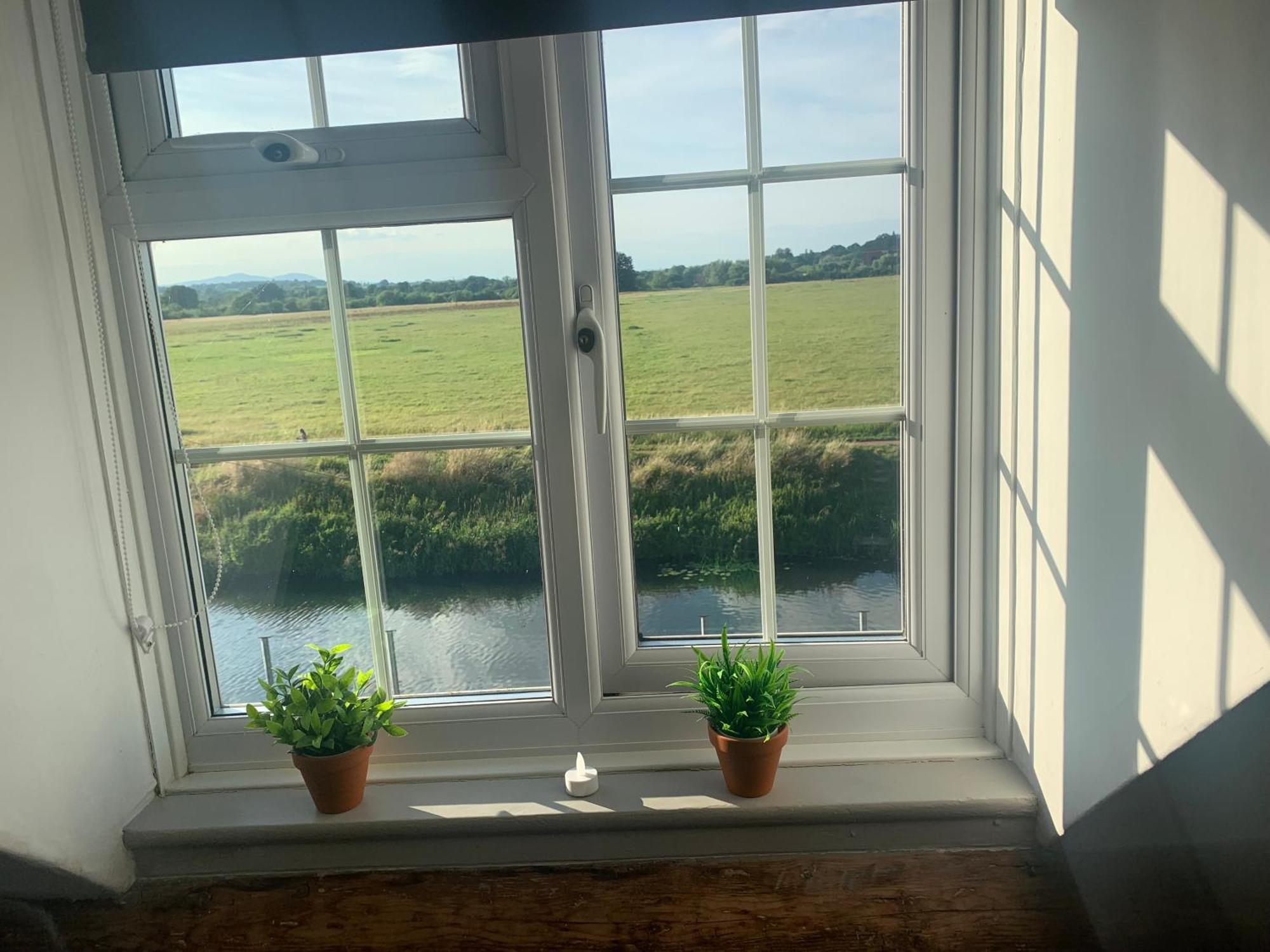 Riverside Cottage Tewkesbury Buitenkant foto
