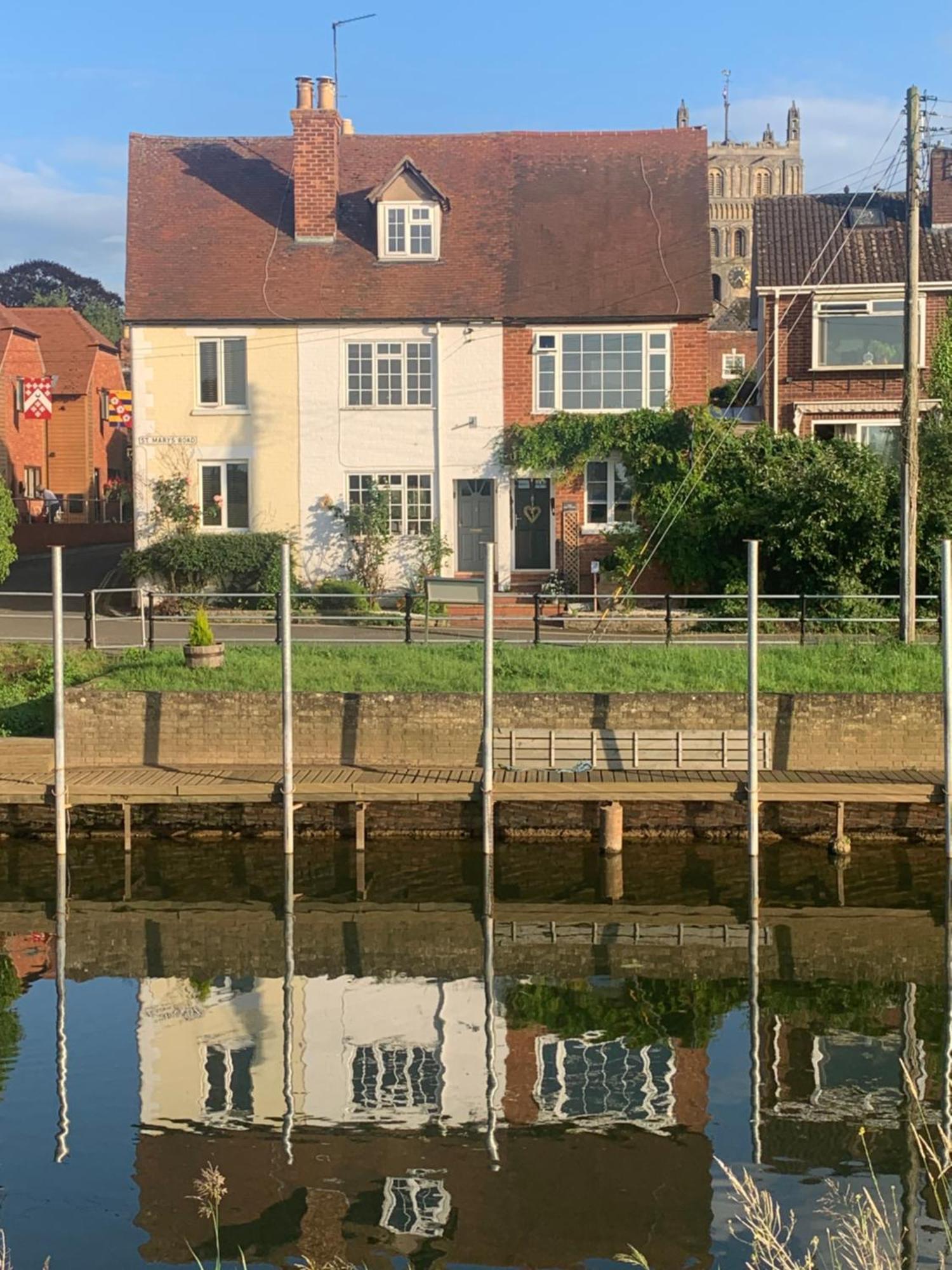 Riverside Cottage Tewkesbury Buitenkant foto